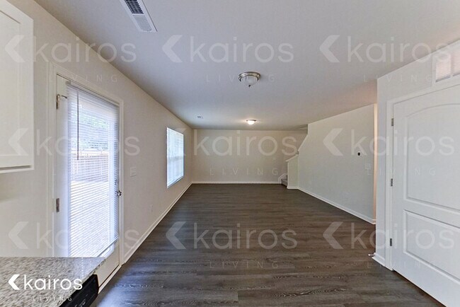 204 Glenoaks Dr, Lexington, NC 27292 - photo 7