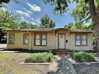 1000 W Avenue D, Garland, TX 75040