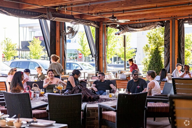 Chantilly residents enjoy the relaxed outdoor dining atmosphere of Lazy Dog.