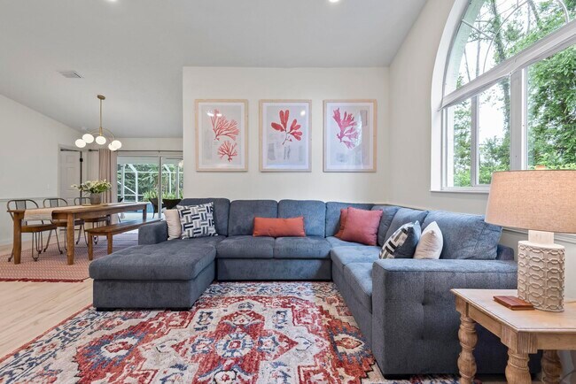 87 Parkview Dr, Palm Coast, FL 32164 - photo 3