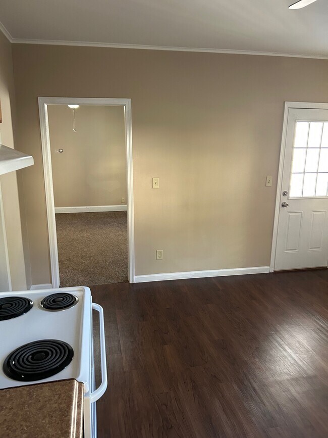 918 Marshall St Unit 918.5, Mcmechen, WV 26040