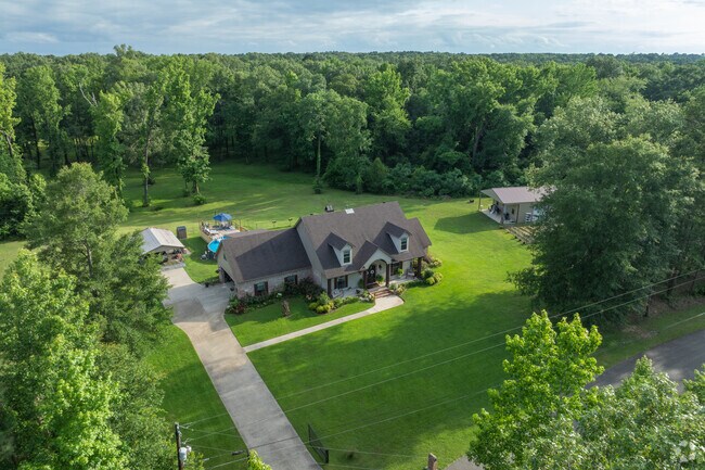 Four Forks-Preston offers a private a secluded environment to its home owners.