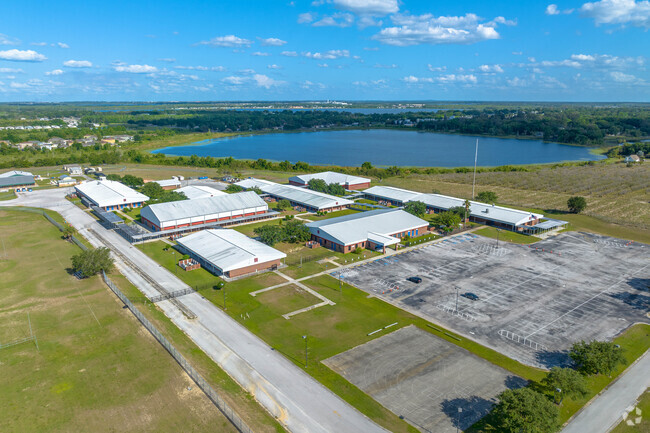 Lake Alfred Polytech Academy is a magnet school located in Lake Alfred, FL.