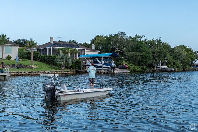Lake Lorraine Estates makes it easy for residents to go fishing in the Choctawhatchee Bay.