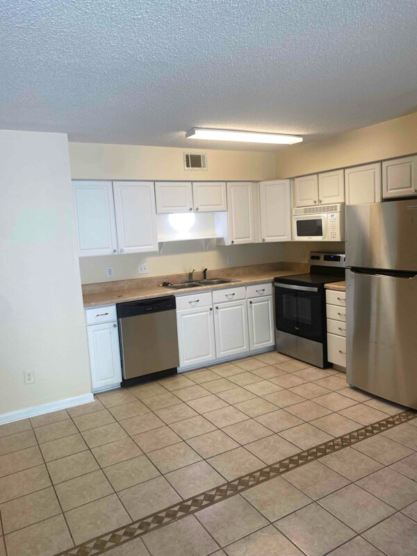 400 Cambridge Cir unit L 4, Murrells Inlet, SC 29576 - photo 6