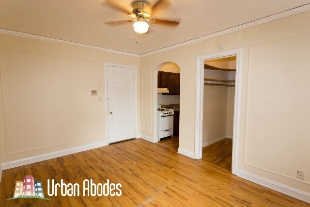 833 W Wolfram St unit A09C, Chicago, IL 60657 - photo 5
