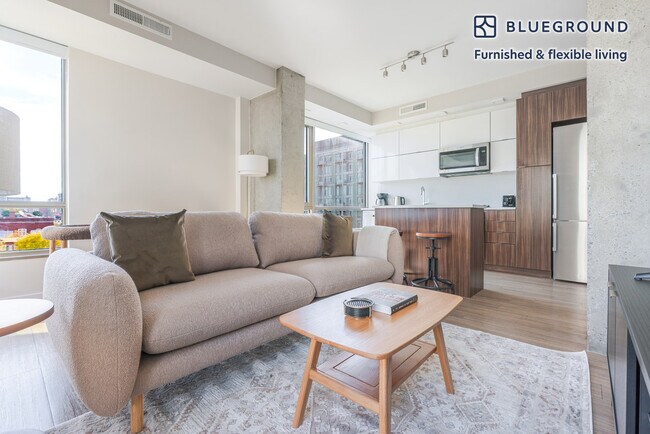 301 M St SW unit FL6-ID1205, Washington, DC 20024 - photo 3