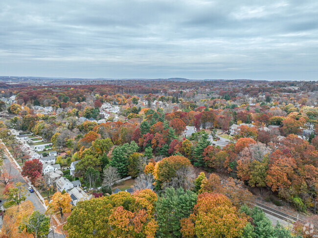 Although the village of Colonial Heights is mostly homes, you can find anything you need nearby.