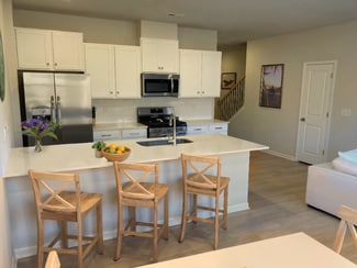 12 Twiggs Ln, Taylors, SC 29687