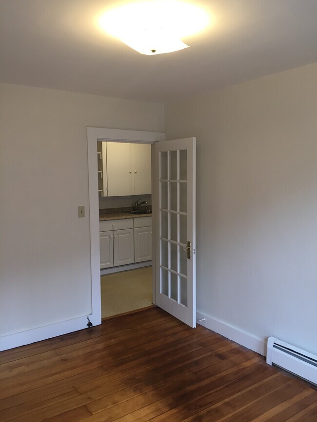 29 Main St unit 2, Biddeford, ME 04005 - photo 4