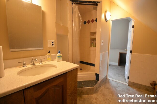 305 Central St, Auburndale, MA 02466 - photo 4