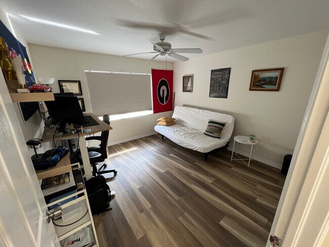 9485 Hamlin Blvd, Seminole, FL 33776 - photo 6