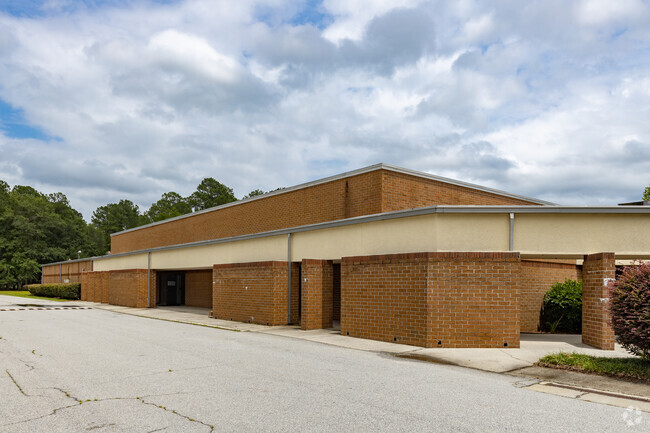 Lanier Primary School is a public elementary school located in Pembroke, GA.