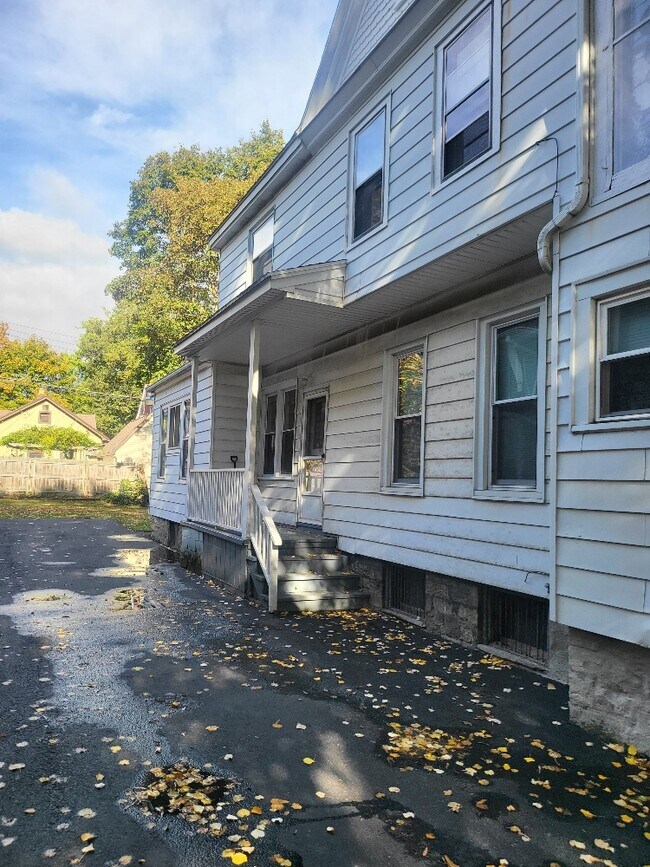 46 Brighton St unit 4, Rochester, NY 14607 - photo 4