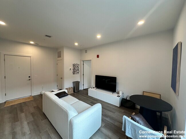 957 Dorchester Ave unit 2, Boston, MA 02125 - photo 2