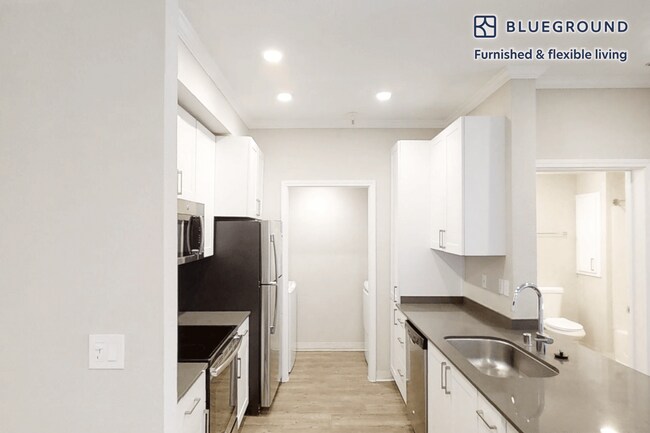 1300 The Alameda unit FL1-ID6324A, San Jose, CA 95126 - photo 6