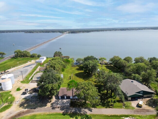 9884 Cherokee Trail unit ID1019608P, Quinlan, TX 75474 - photo 3