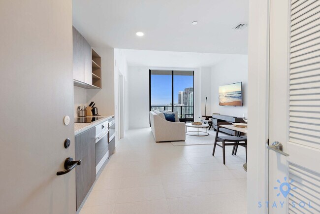 601 NE 1st Ave unit ID1227549P, Miami, FL 33132 - photo 5