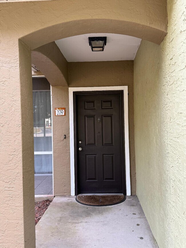 10075 Gate Pkwy N unit 2805, Jacksonville, FL 32246 - photo 3