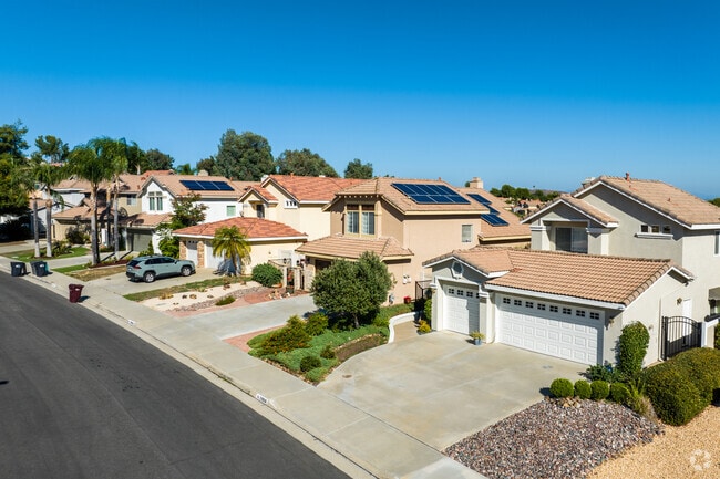 There are a variety of Spanish tile homes in The Colony Murrieta.