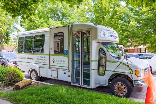 Highlands Micro School's mission is to harness the joy of curiosity and inquiry,