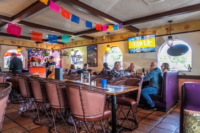 Ballinger Mexican food lovers will rejoice at Las Brazas del Volcan on Ballinger Way.s