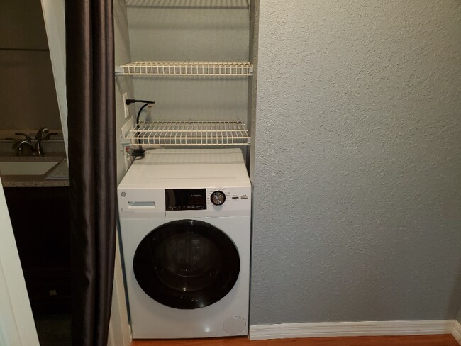 6748 Knightsbridge Dr, New Port Richey, FL 34653 - photo 6