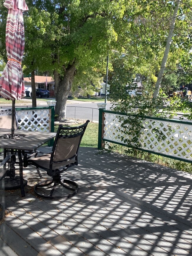 1006 25th St W, Billings, MT 59102 - photo 5