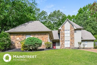 301 Locust Grove Dr, Memphis, TN 38018