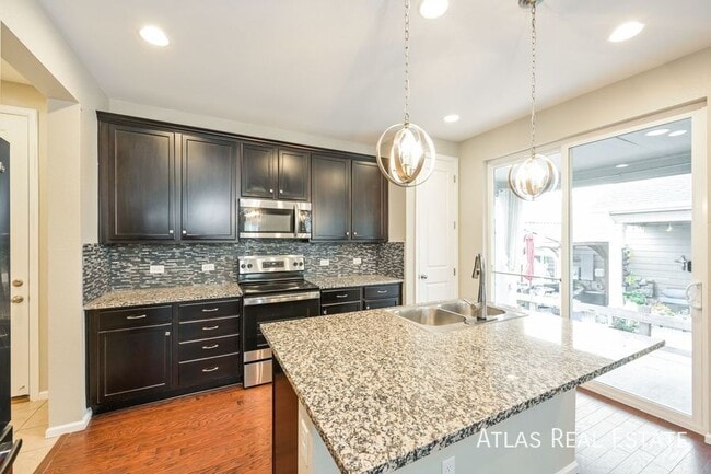 7255 S Millbrook Ct, Aurora, CO 80016 - photo 4