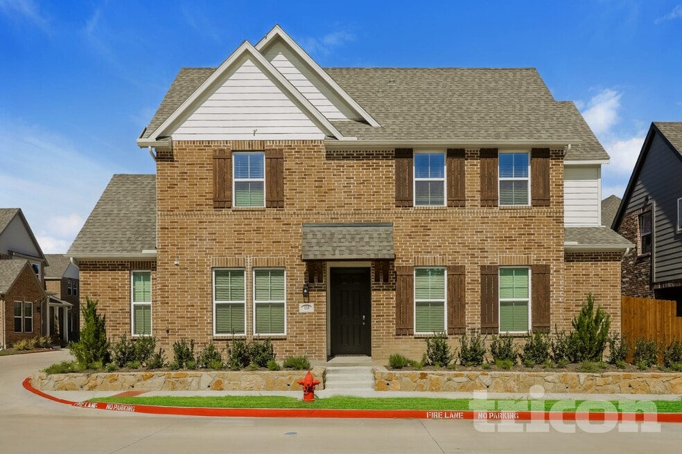 1110 Aylesbury Rd, Saginaw, TX 76179 - photo 1