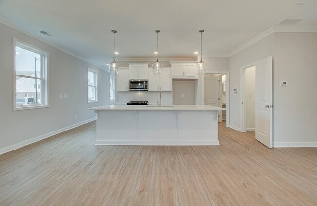 107 Winsome Way unit 36457571, Woodstock, GA 30188 - photo 7