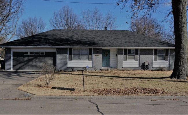 2536 S Mccann Ave, Springfield, MO 65804 - photo 2