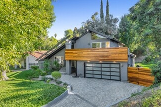4642 Poe Ave, Woodland Hills, CA 91364