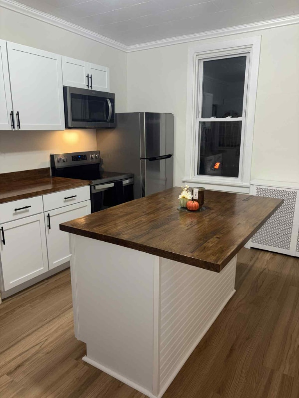 938 Wood St, Latrobe, PA 15650