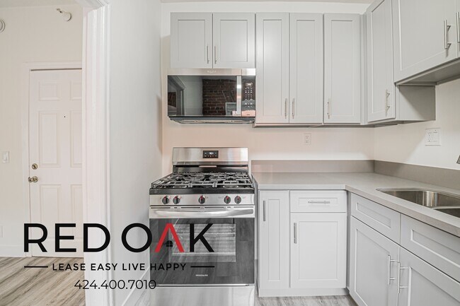 147 S Normandie Ave unit 109, Los Angeles, CA 90004 - photo 3