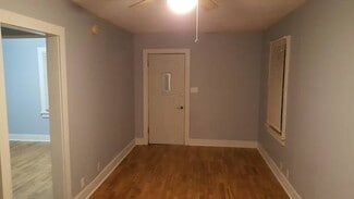 1810 Alabama St, Lawrence, KS 66044