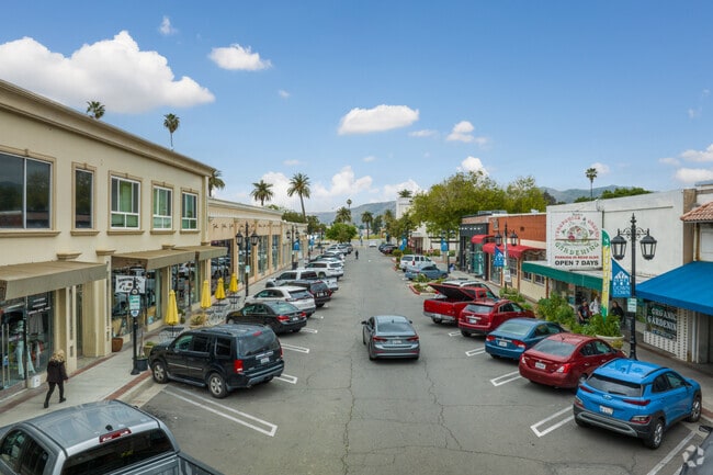 Harvard District in Downtown Hemet features a variety of cafes and small businesses.