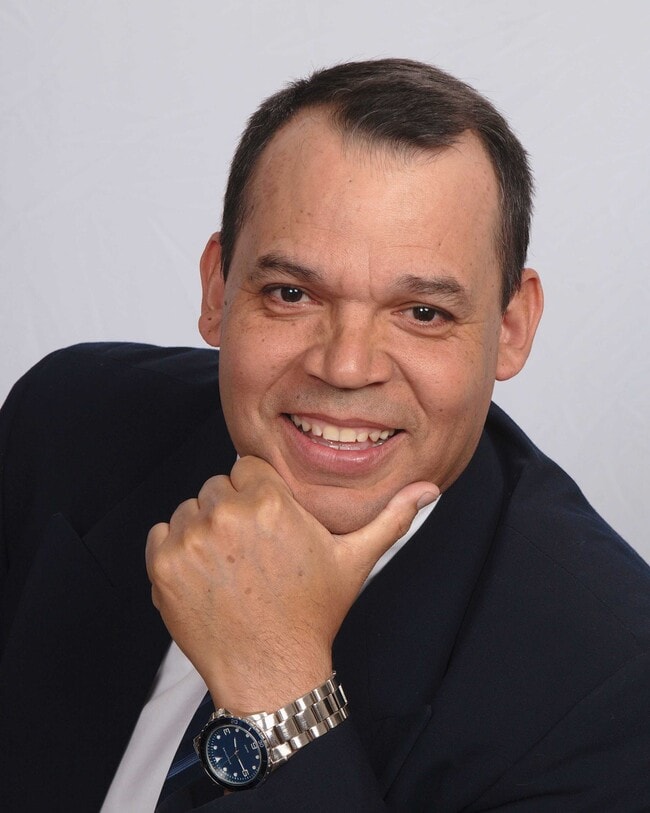 Agent Photo
