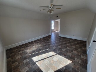 624 Jefferson St NE Unit 2, Minneapolis, MN 55413
