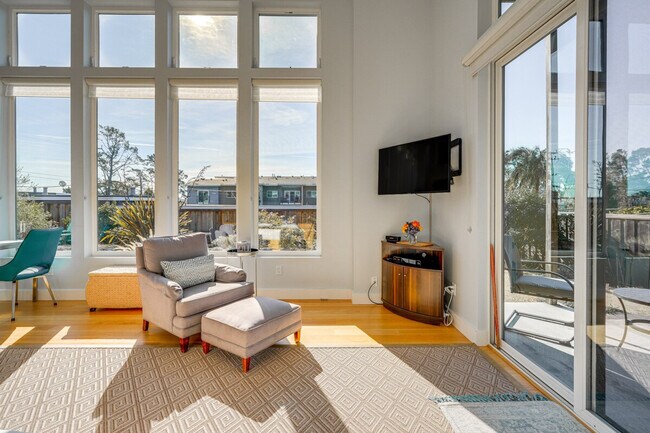 157 Ave Portola unit ID1304953P, El Granada, CA 94018 - photo 4