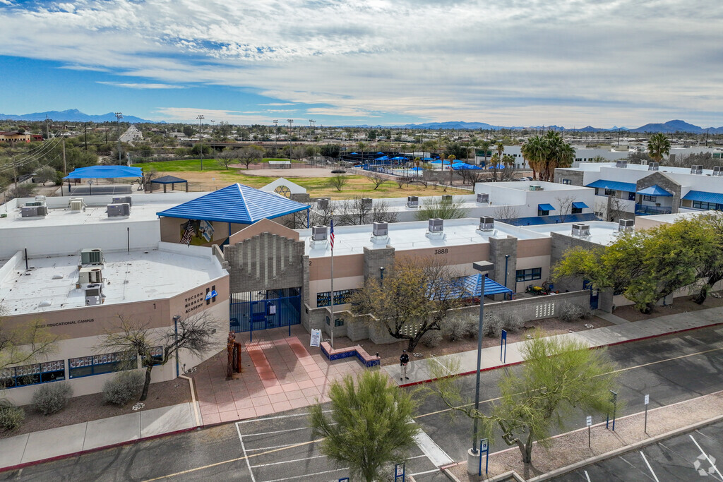 Students can attend the Tucson Hebrew Academy which is the premier jewish school in town.