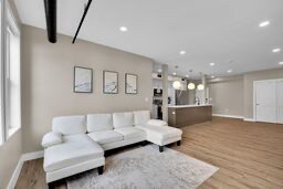 6011 Madison Rd unit 4, Cincinnati, OH 45227 - photo 7