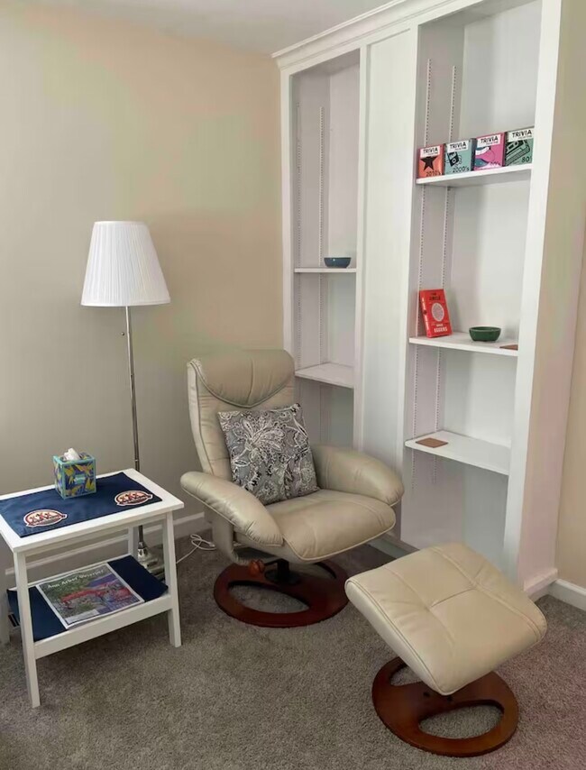 213 S 7th St, Ann Arbor, MI 48103 - photo 4