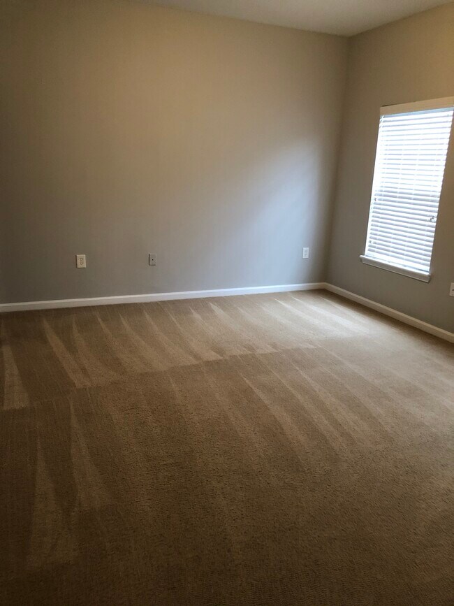 8226 Green Parrot Rd unit 103, Jacksonville, FL 32256 - photo 7