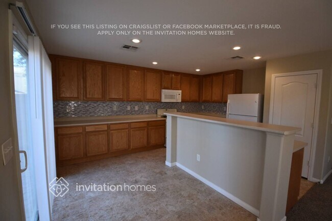 25 W Focal Point Ave, North Las Vegas, NV 89031 - photo 6