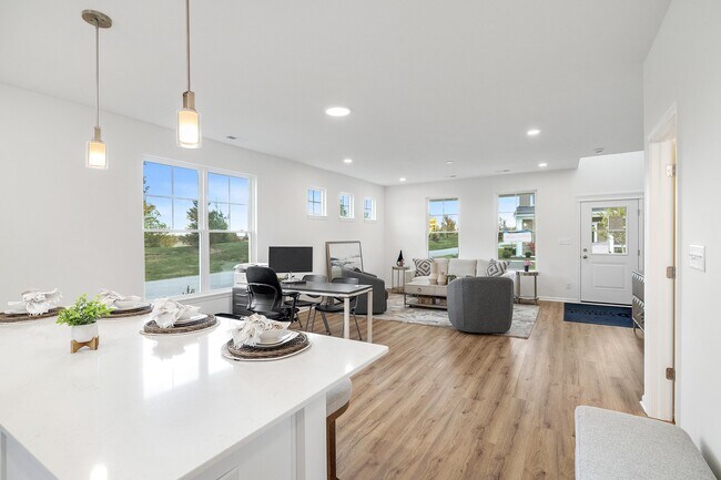 11757 Kentucky St, Crown Point, IN 46307 - photo 6