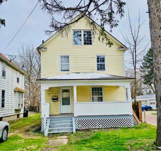 559 Dayton St, Akron, OH 44310