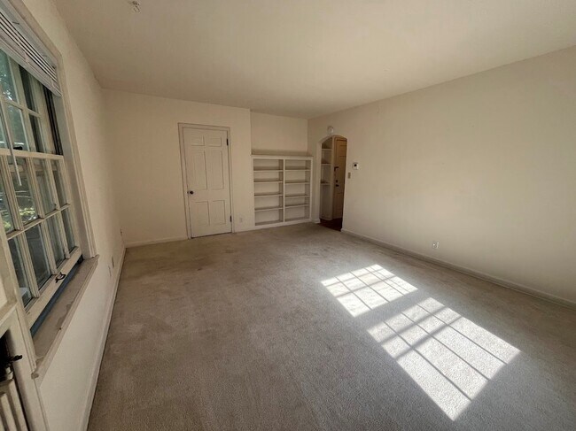 1406 Drake St unit 3, Madison, WI 53711 - photo 5