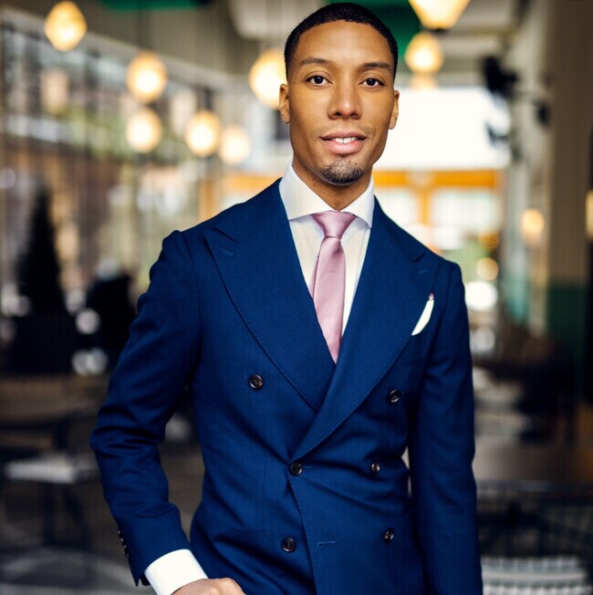 Agent Photo